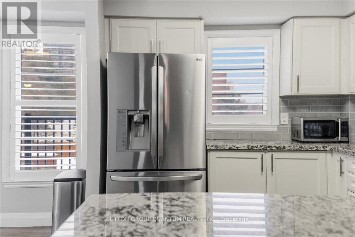 2 - 2375 Truscott Drive, Mississauga, Ontario  L5J 3R2 - Photo 8 - W12769846