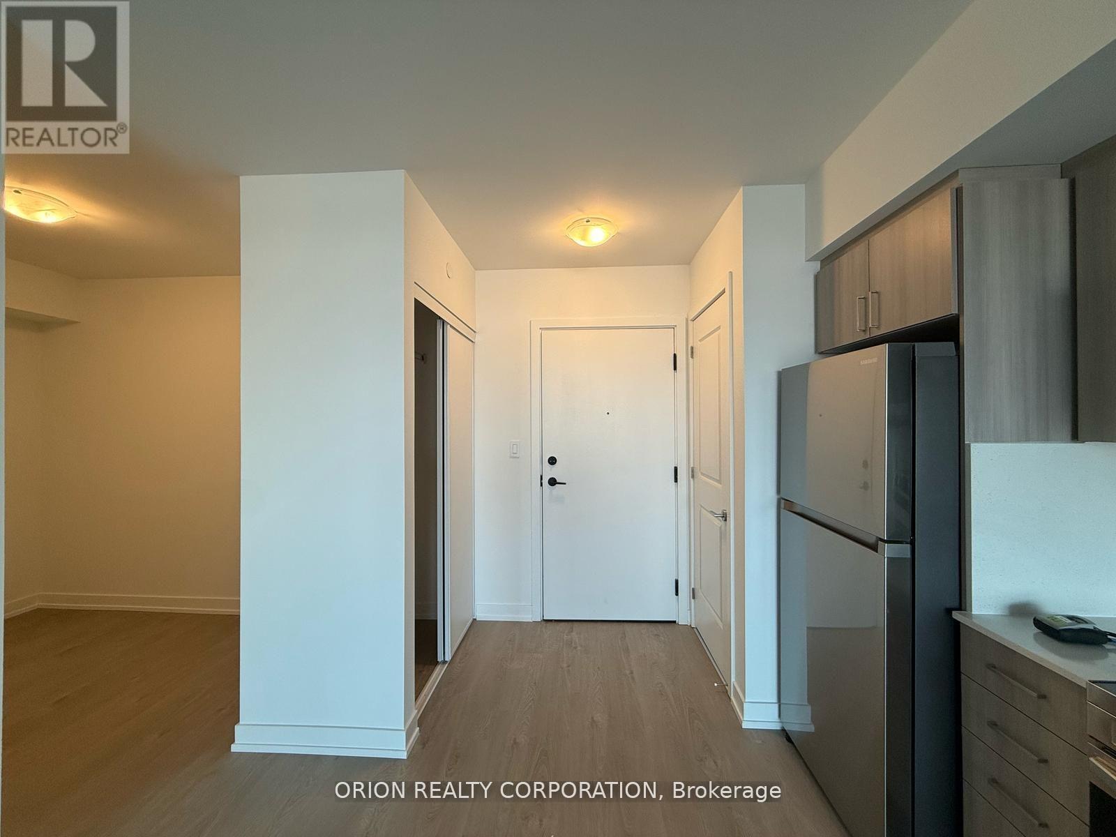 715 - 556 Marlee Avenue, Toronto, Ontario  M6B 0B1 - Photo 5 - W12769856