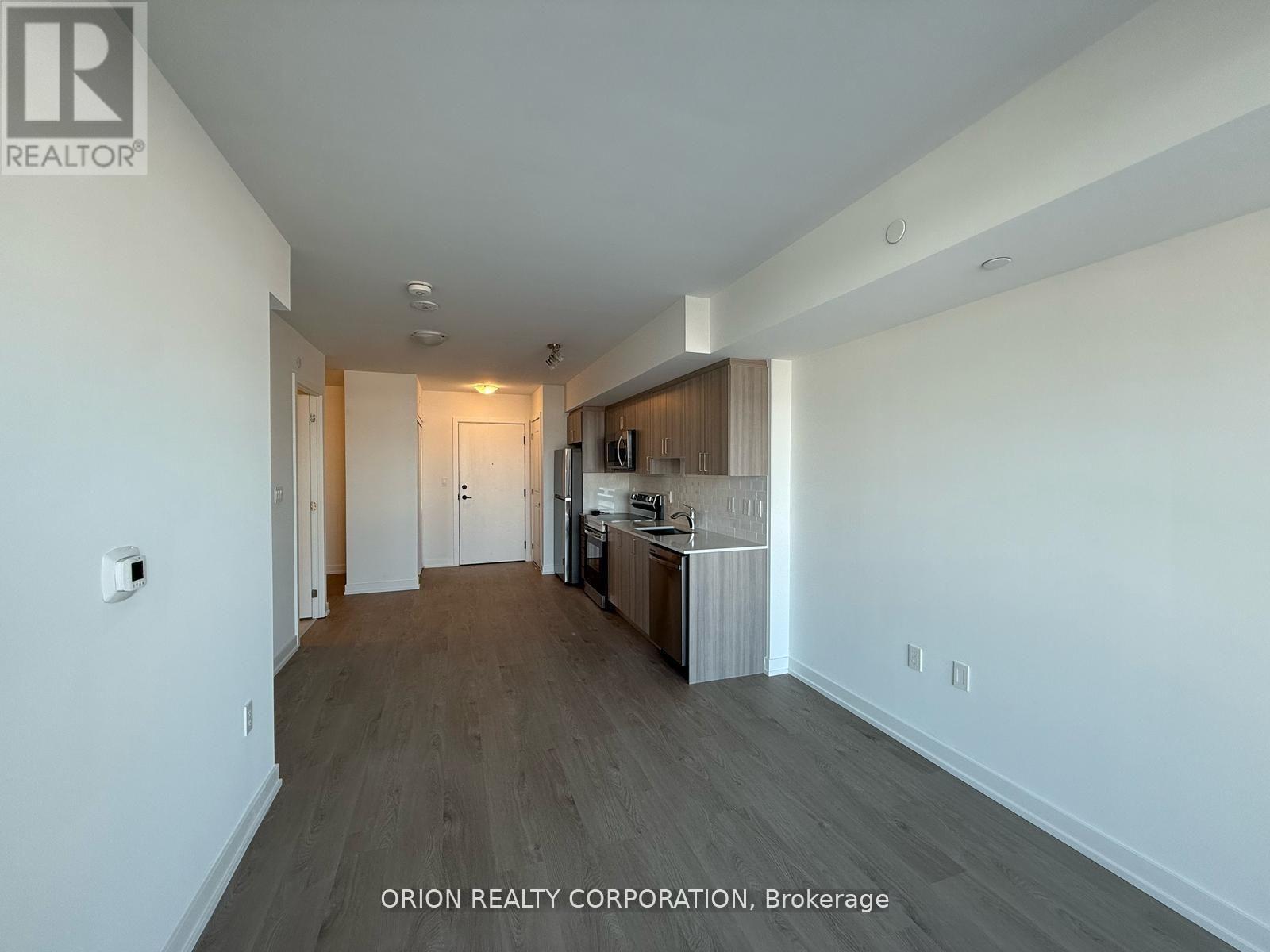 715 - 556 Marlee Avenue, Toronto, Ontario  M6B 0B1 - Photo 6 - W12769856