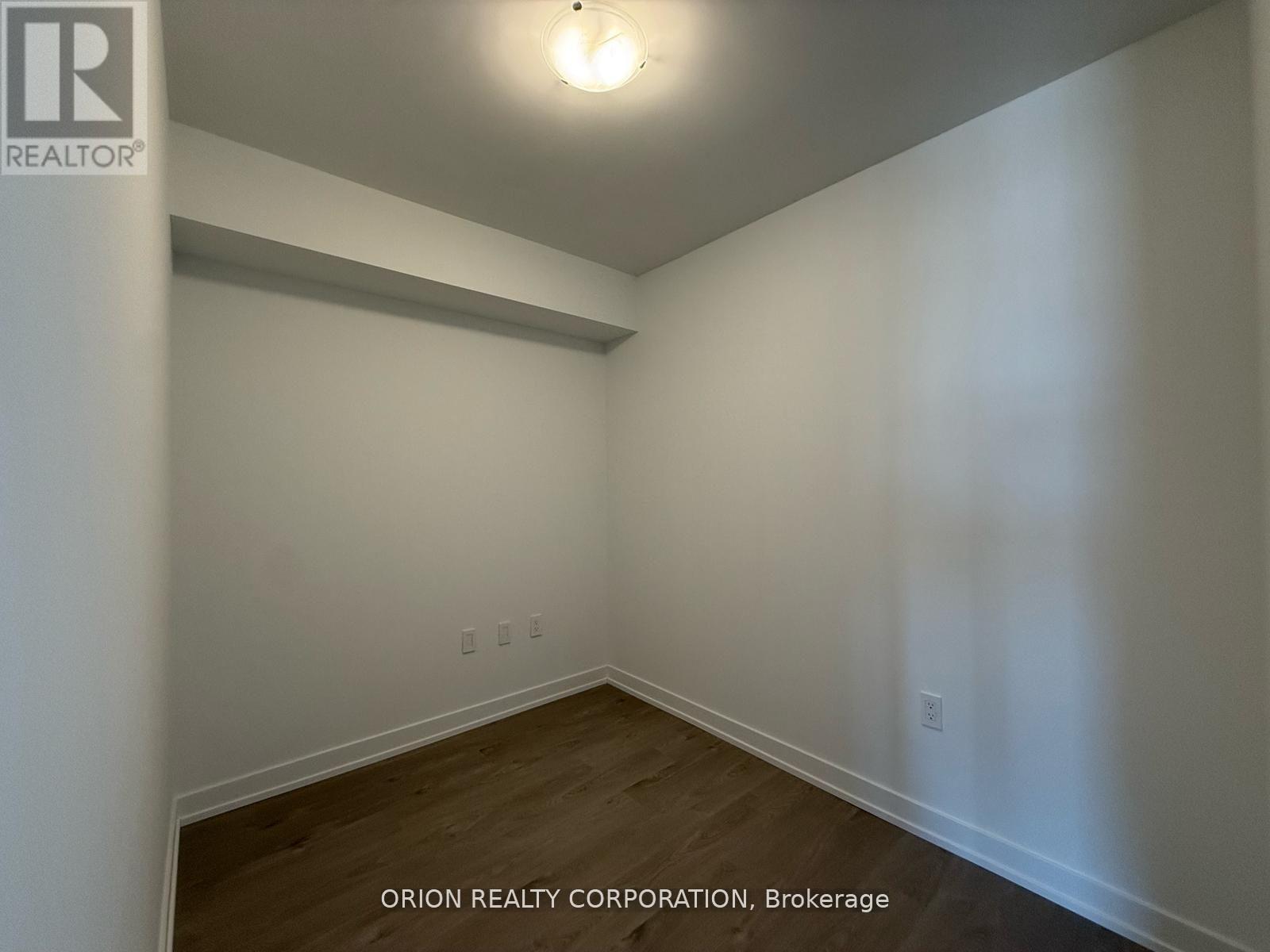 715 - 556 Marlee Avenue, Toronto, Ontario  M6B 0B1 - Photo 7 - W12769856