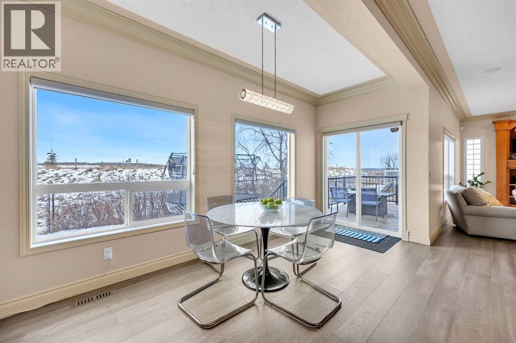 100 Cougarstone Manor Sw, Calgary, Alberta  T3H 5N5 - Photo 15 - A2282643