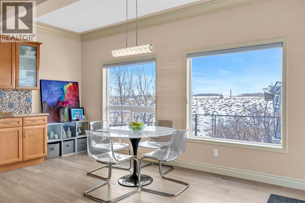 100 Cougarstone Manor Sw, Calgary, Alberta  T3H 5N5 - Photo 14 - A2282643