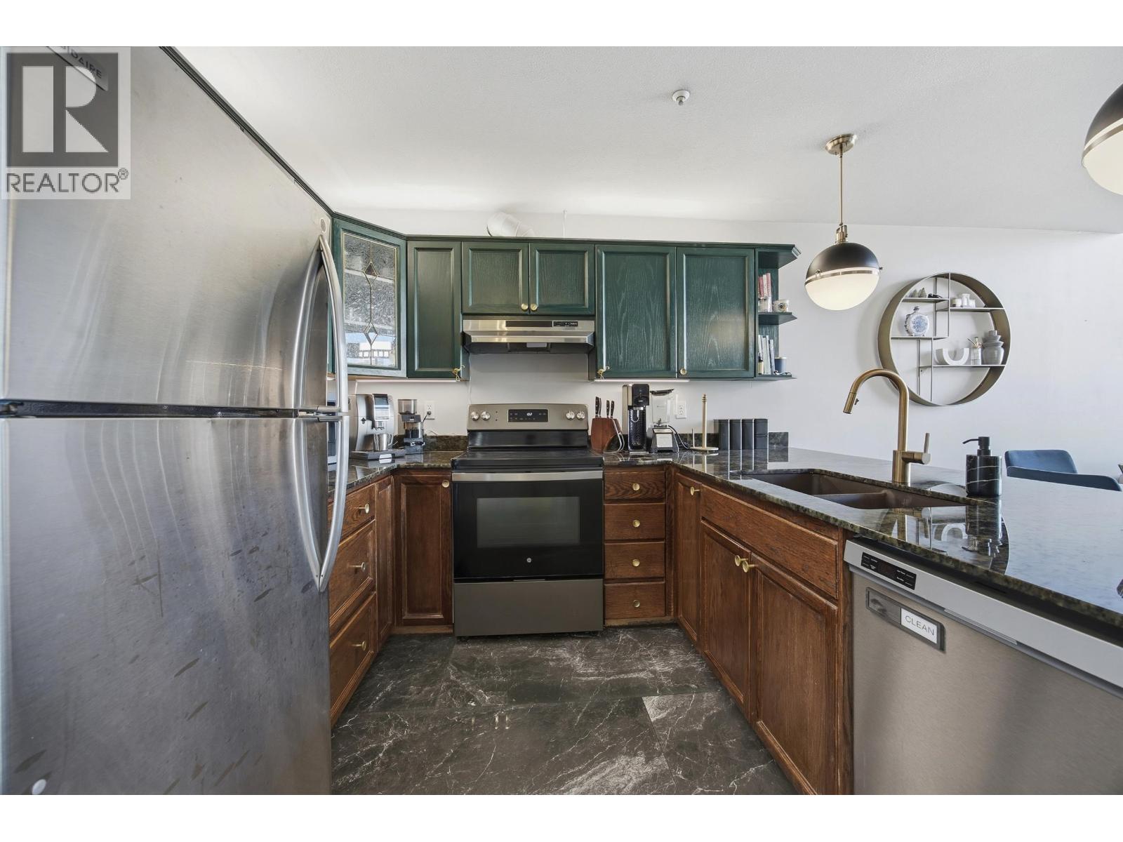 406 48 Richmond Street, New Westminster, British Columbia  V3L 5P4 - Photo 12 - R3082685