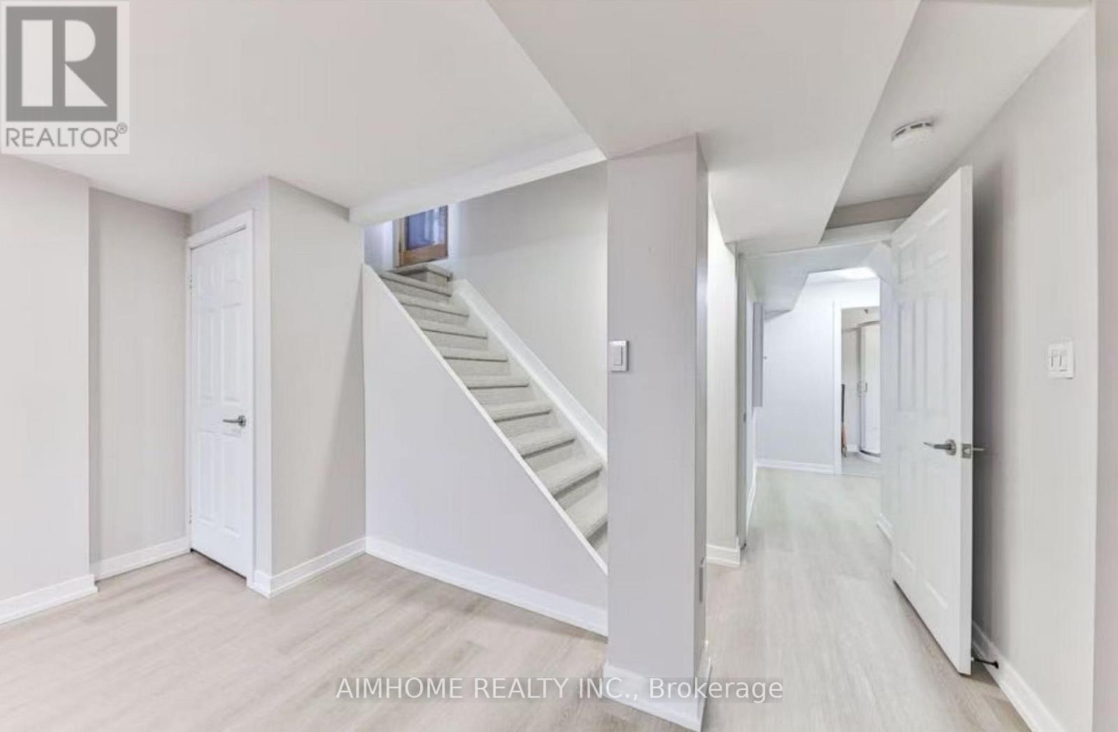 Bsmt - 401 Kittridge Road, Oakville, Ontario  L6H 7K6 - Photo 4 - W12599338