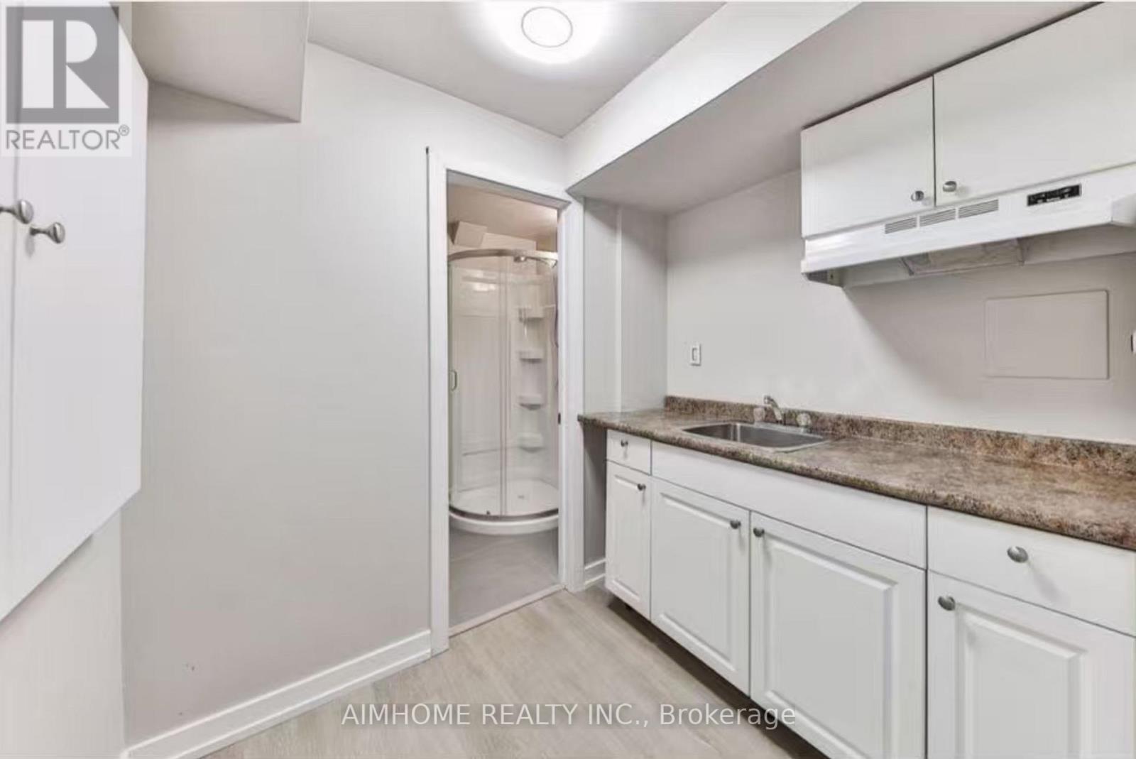 Bsmt - 401 Kittridge Road, Oakville, Ontario  L6H 7K6 - Photo 6 - W12599338