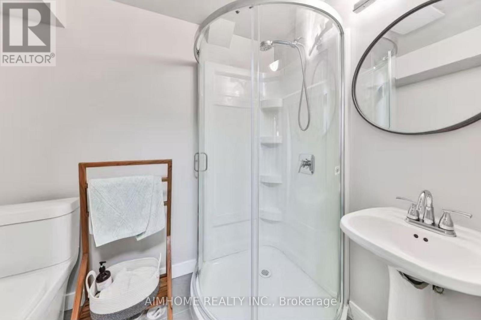 Bsmt - 401 Kittridge Road, Oakville, Ontario  L6H 7K6 - Photo 5 - W12599338