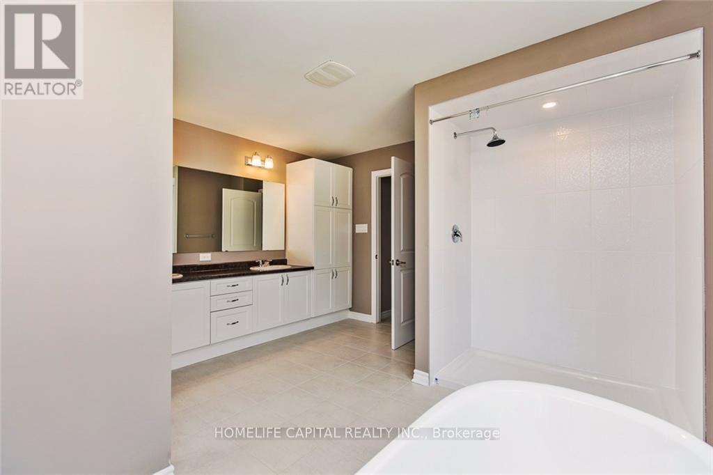 218 Ponderosa Street, Ottawa, Ontario  K2S 1E7 - Photo 11 - X12769880