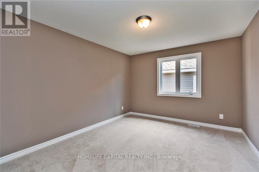 218 Ponderosa Street, Ottawa, Ontario  K2S 1E7 - Photo 12 - X12769880