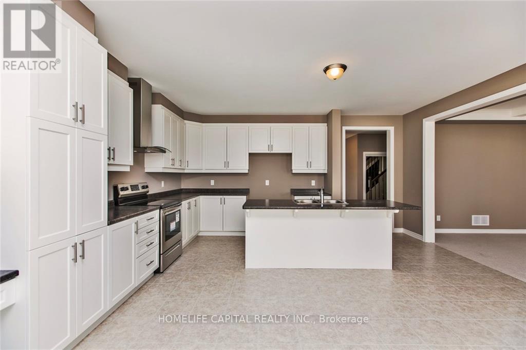 218 Ponderosa Street, Ottawa, Ontario  K2S 1E7 - Photo 4 - X12769880