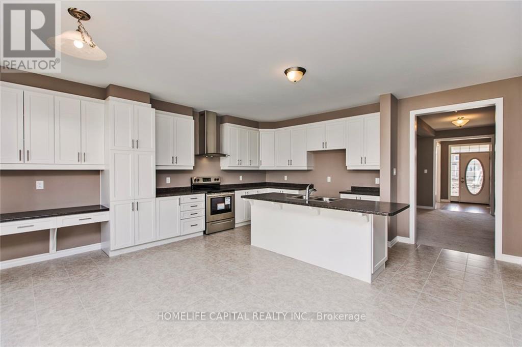 218 Ponderosa Street, Ottawa, Ontario  K2S 1E7 - Photo 6 - X12769880