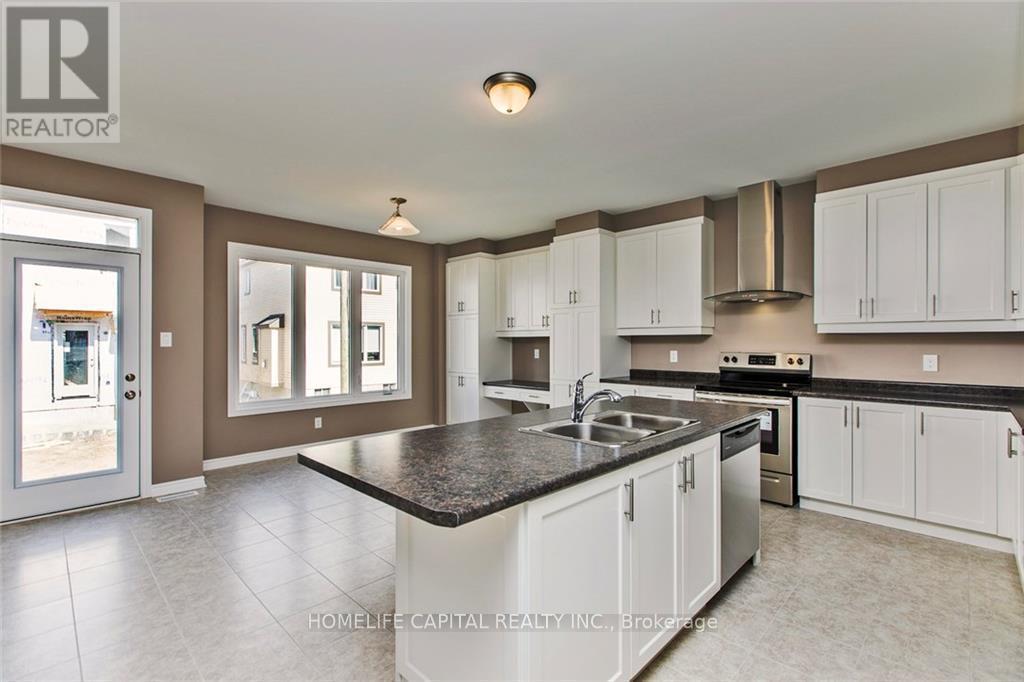 218 Ponderosa Street, Ottawa, Ontario  K2S 1E7 - Photo 7 - X12769880