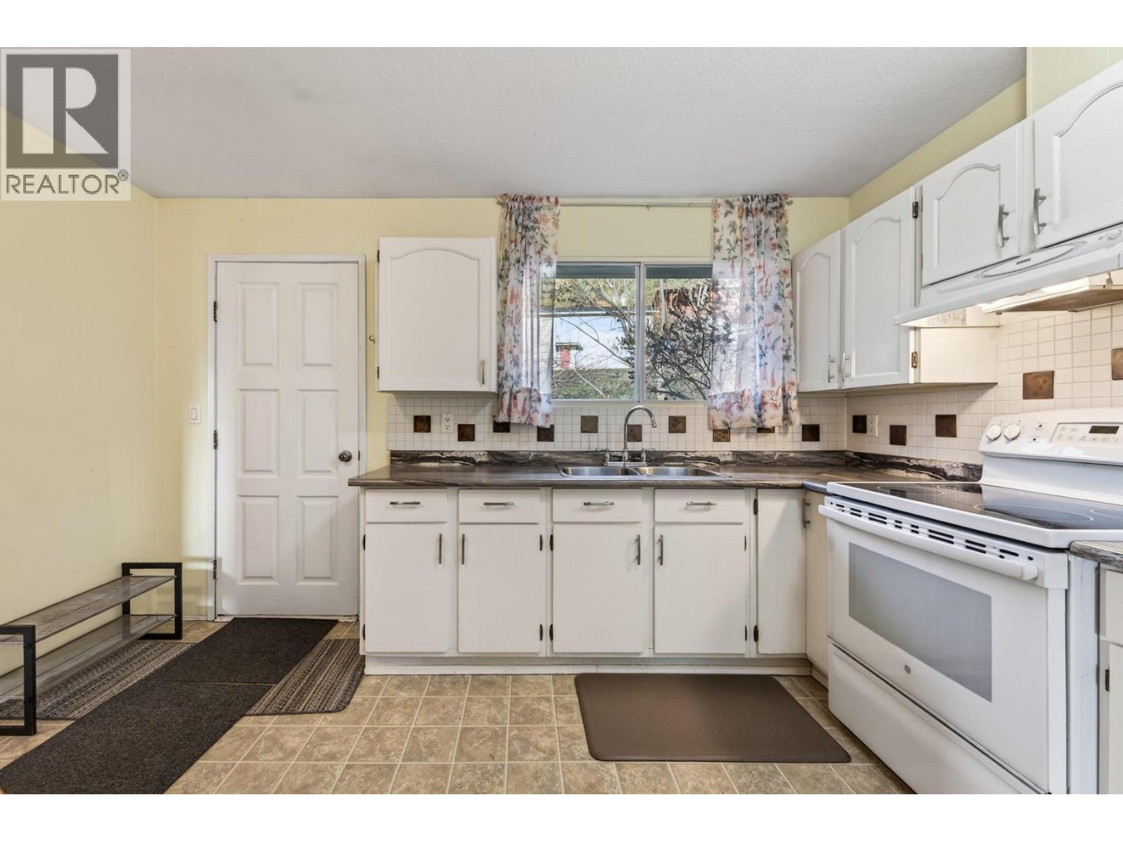 380 Panorama Lane, Lillooet, British Columbia  V0K 1V0 - Photo 9 - 10373183