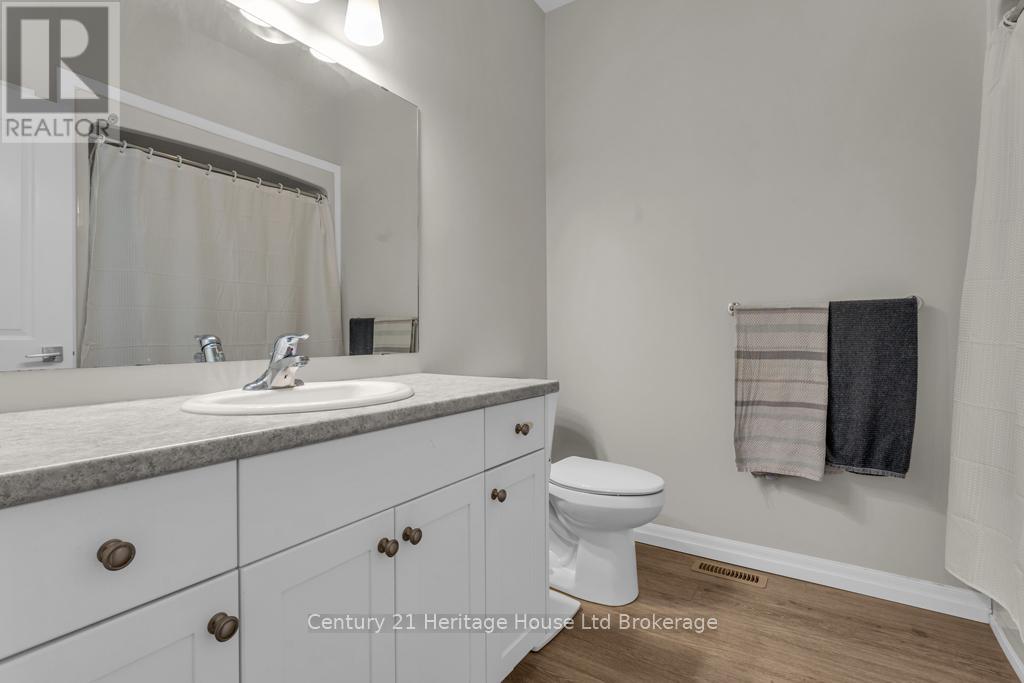 19 Livingston Drive, Tillsonburg, Ontario  N4G 0J3 - Photo 17 - X12764156