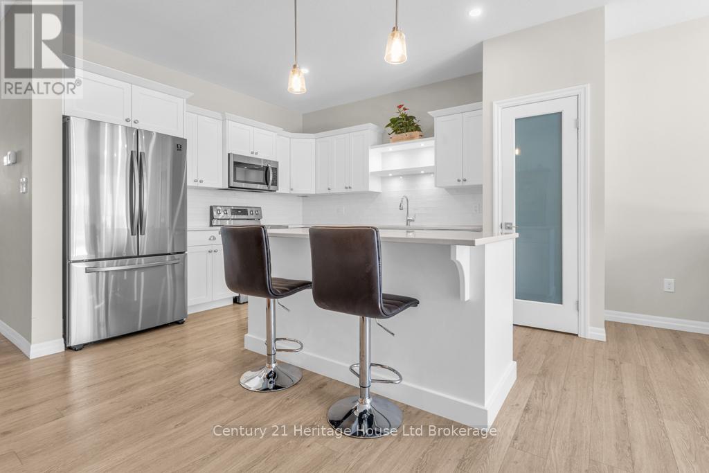 19 Livingston Drive, Tillsonburg, Ontario  N4G 0J3 - Photo 6 - X12764156