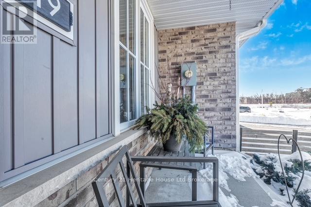 19 Livingston Drive, Tillsonburg, Ontario  N4G 0J3 - Photo 3 - X12764156