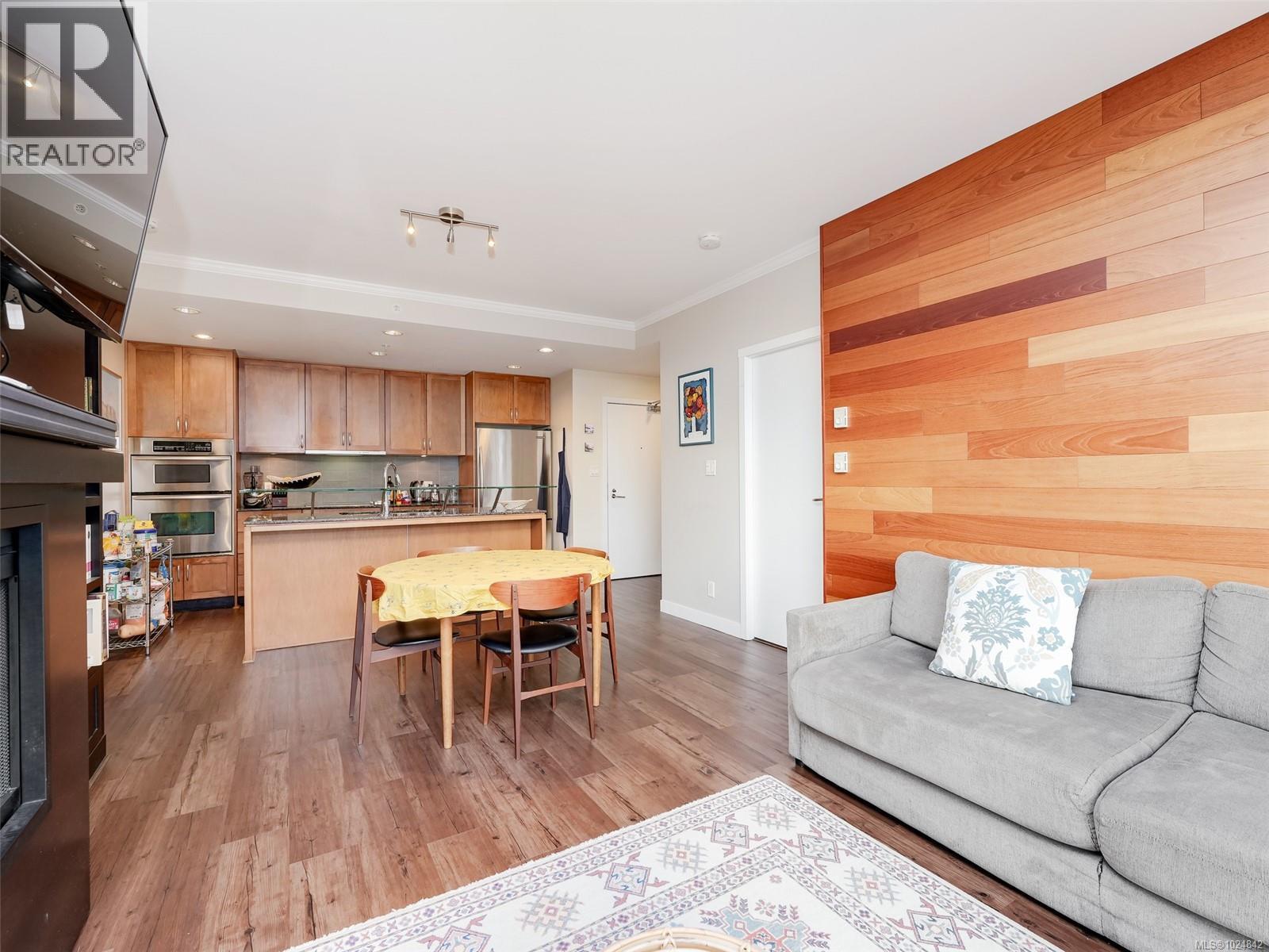 604 788 Humboldt St, Victoria, British Columbia  V8W 4A2 - Photo 7 - 1024842