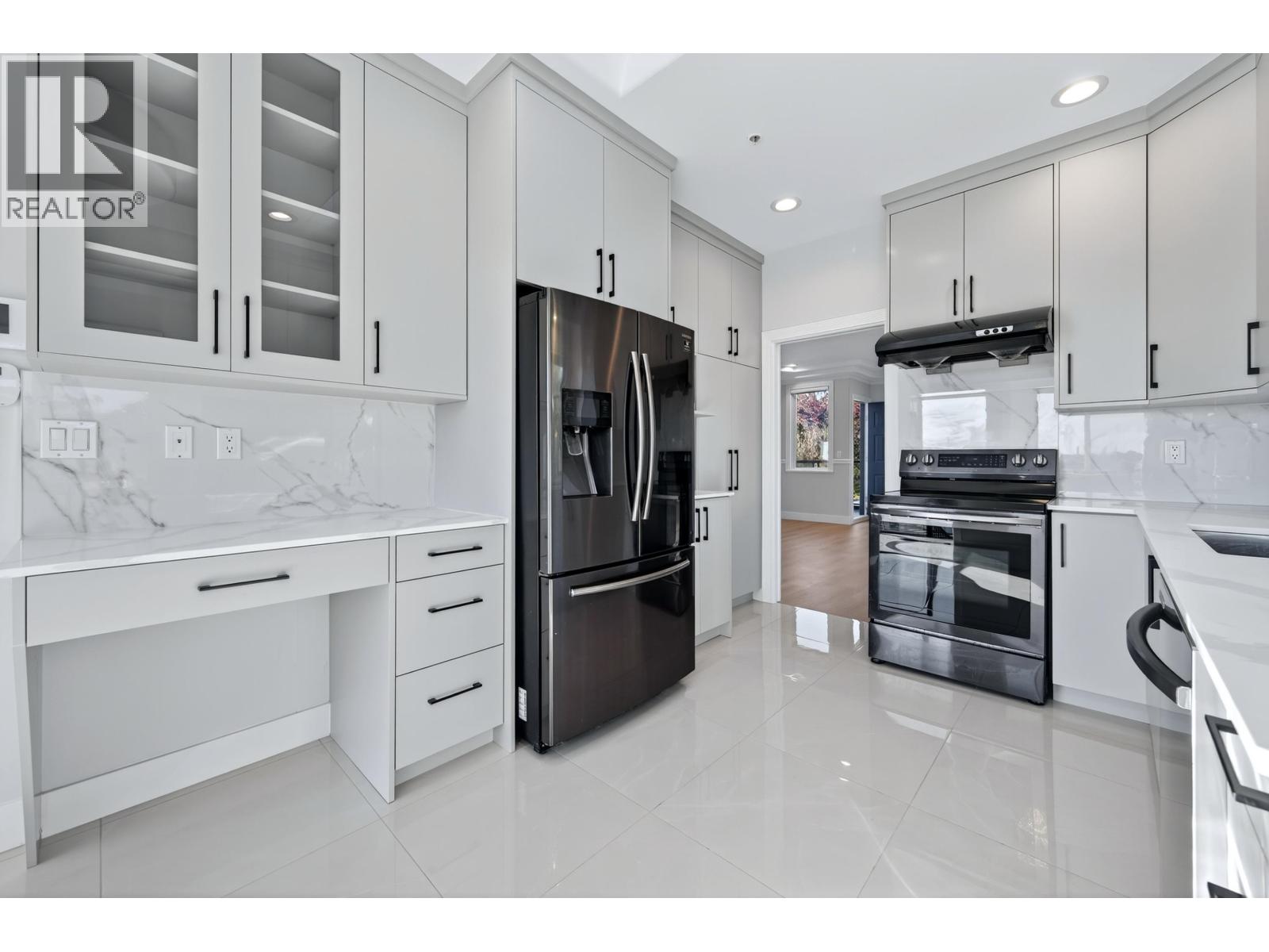 392 E 63rd Avenue, Vancouver, British Columbia  V5X 2J9 - Photo 11 - R3059373