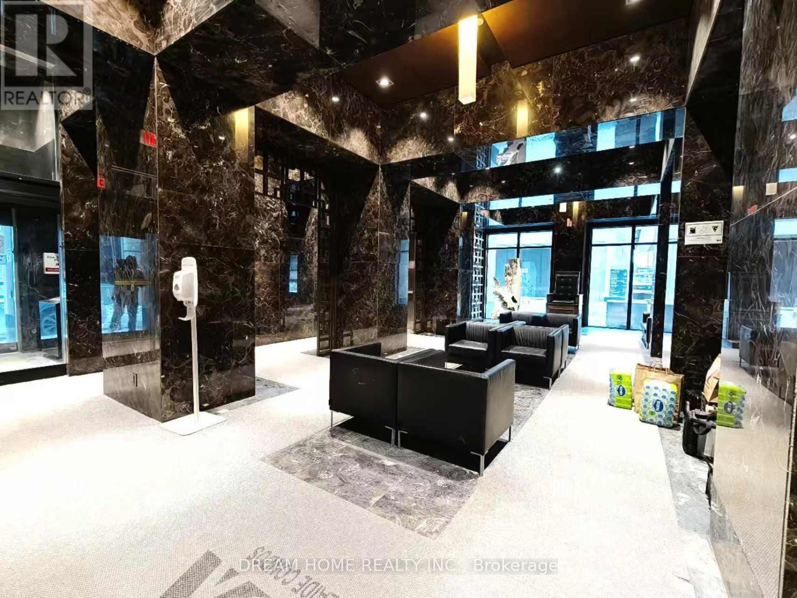 810 - 70 Temperance Street, Toronto, Ontario  M5H 4E8 - Photo 17 - C12754266