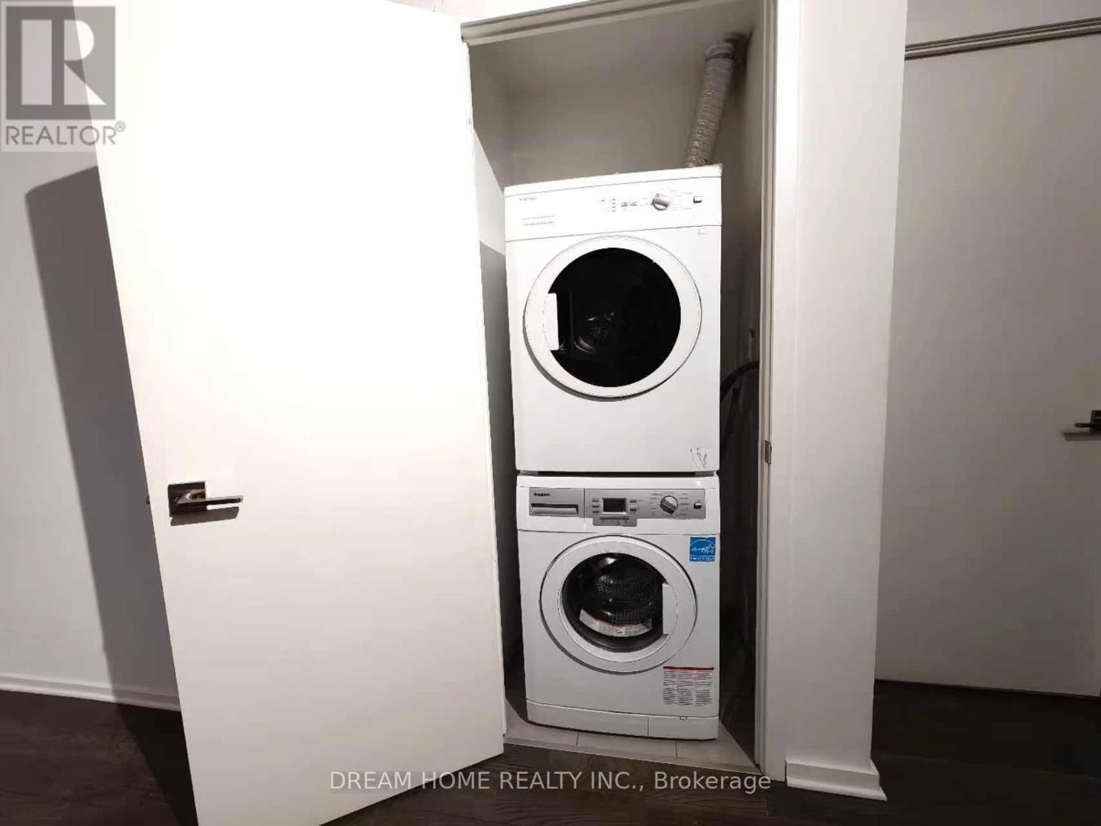 810 - 70 Temperance Street, Toronto, Ontario  M5H 4E8 - Photo 15 - C12754266