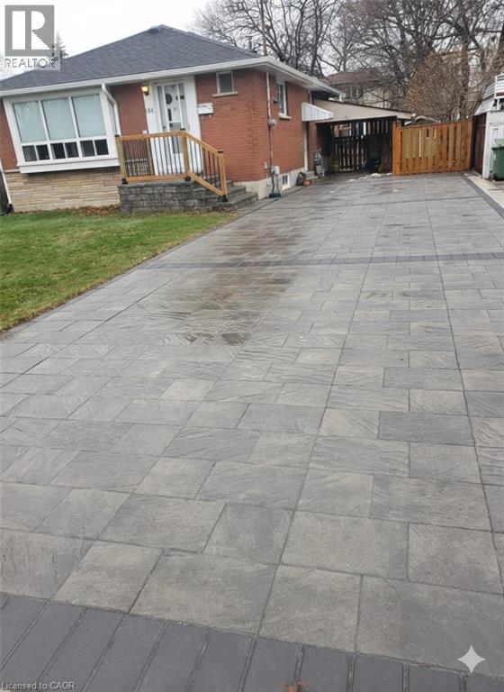 164 West 19th Street, Hamilton, Ontario  L9C 4H8 - Photo 3 - 40799333