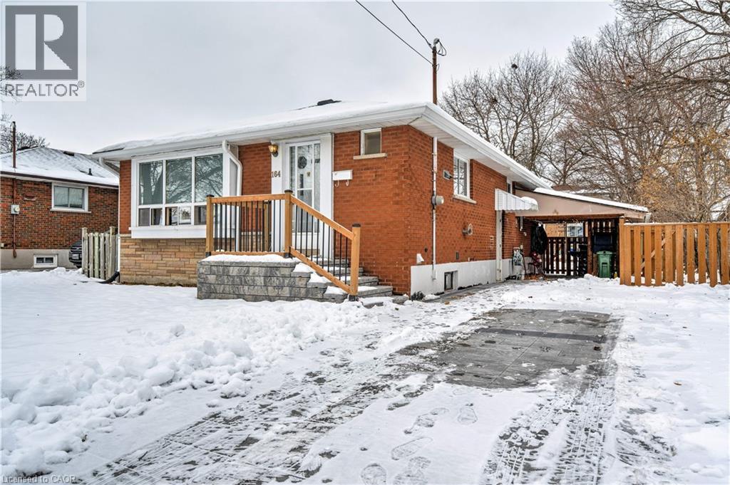 164 West 19th Street, Hamilton, Ontario  L9C 4H8 - Photo 1 - 40799333