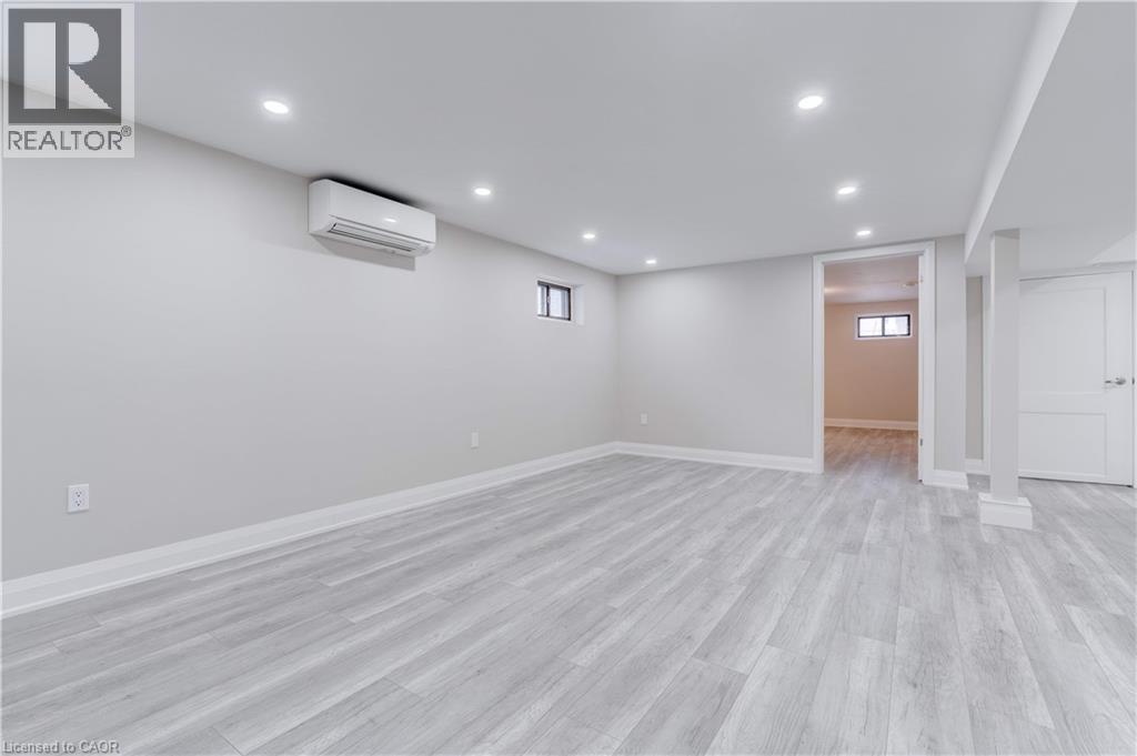 164 West 19th Street, Hamilton, Ontario  L9C 4H8 - Photo 22 - 40799333