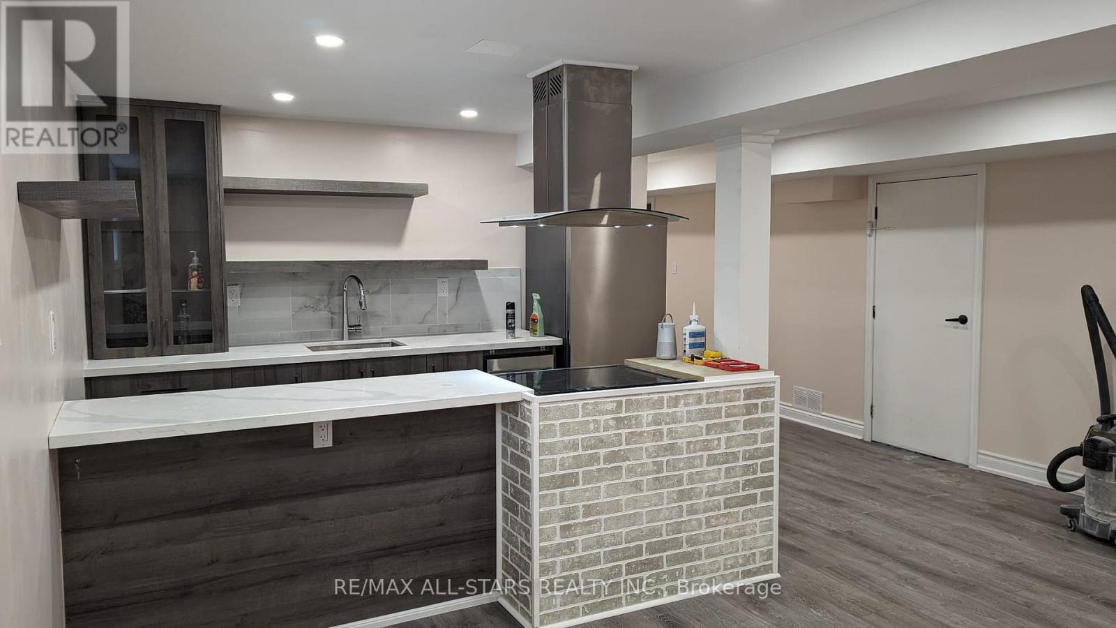 Bsmnt - 48 Fencerow Drive, Whitby, Ontario  L1R 1Y3 - Photo 4 - E12769902