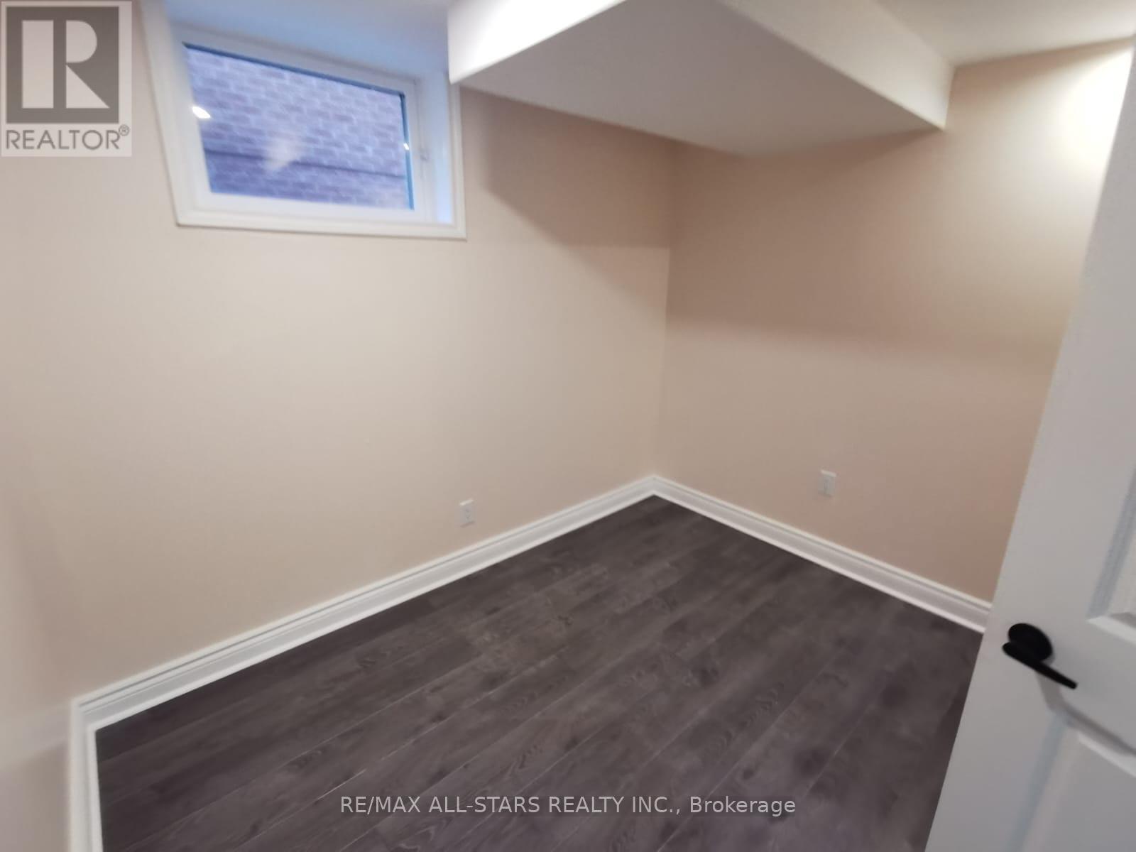 Bsmnt - 48 Fencerow Drive, Whitby, Ontario  L1R 1Y3 - Photo 6 - E12769902