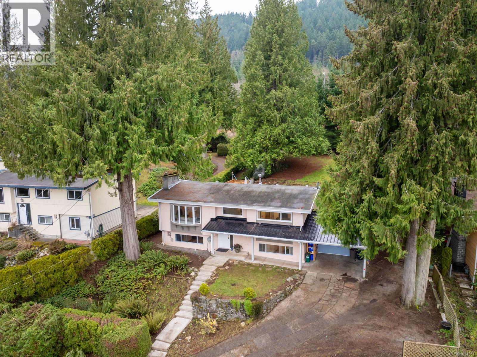 122 Ryan Pl, Ladysmith, British Columbia  V9G 1V4 - Photo 1 - 1024351