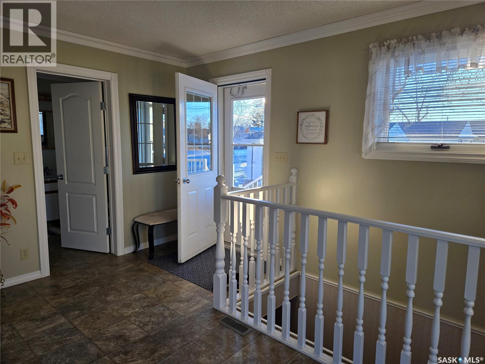 226 1st Street W, Kyle, Saskatchewan  S0L 1T0 - Photo 3 - SK028152