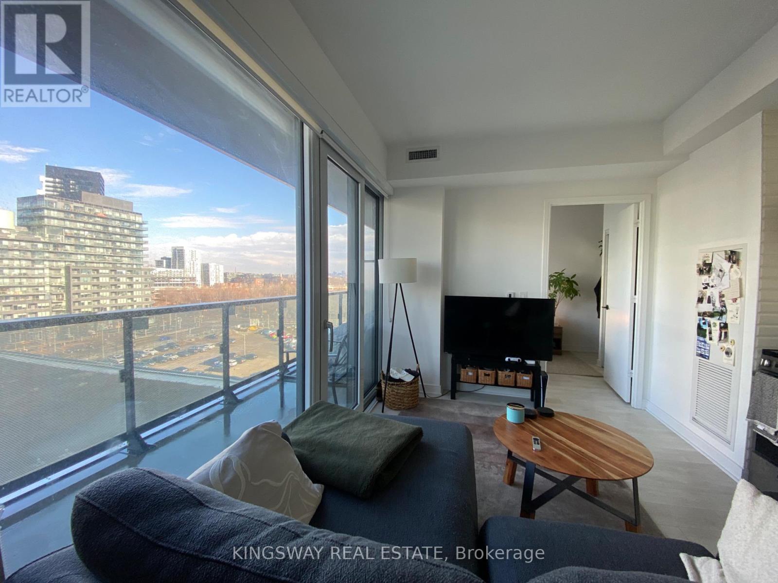 S803 - 180 Mill Street, Toronto, Ontario  M5A 0V7 - Photo 18 - C12691576