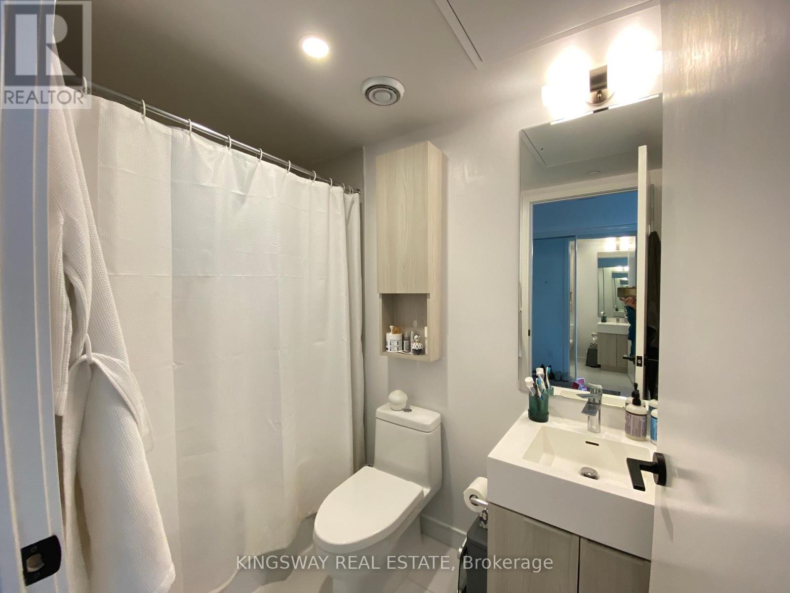 S803 - 180 Mill Street, Toronto, Ontario  M5A 0V7 - Photo 25 - C12691576