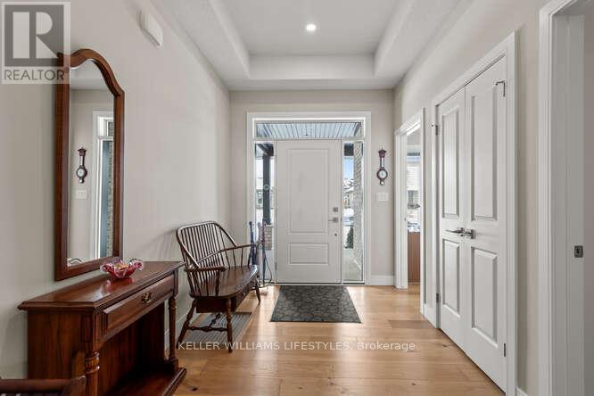 23 Elliot Street, Strathroy-Caradoc, Ontario  N7G 3H4 - Photo 4 - X12769916