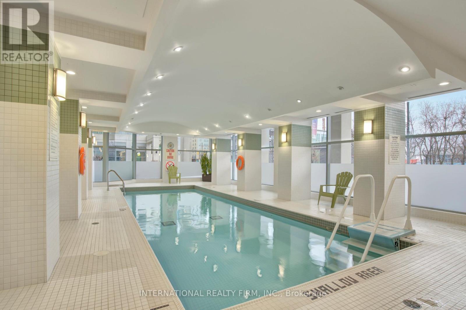 1617 - 230 Queens Quay W, Toronto, Ontario  M5J 2Y7 - Photo 28 - C12769922