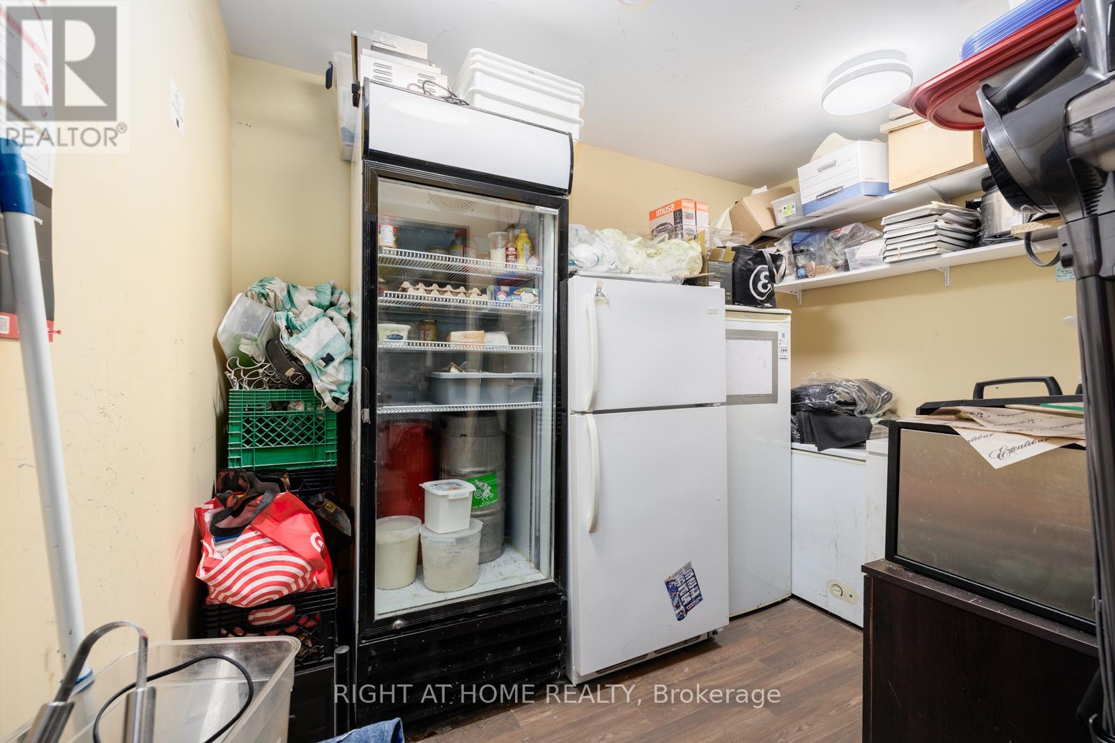 2 - 10 Meadowglen Drive, Whitby, Ontario  L1R 3P8 - Photo 12 - E12769926