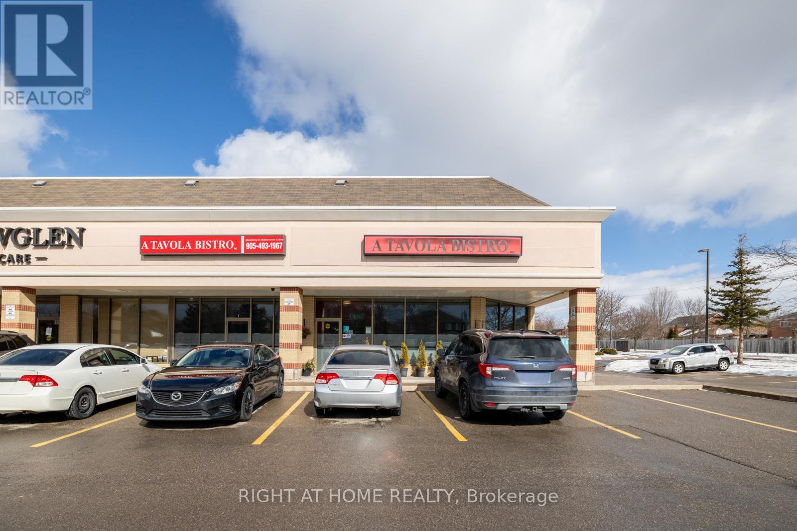 2 - 10 Meadowglen Drive, Whitby, Ontario  L1R 3P8 - Photo 2 - E12769926