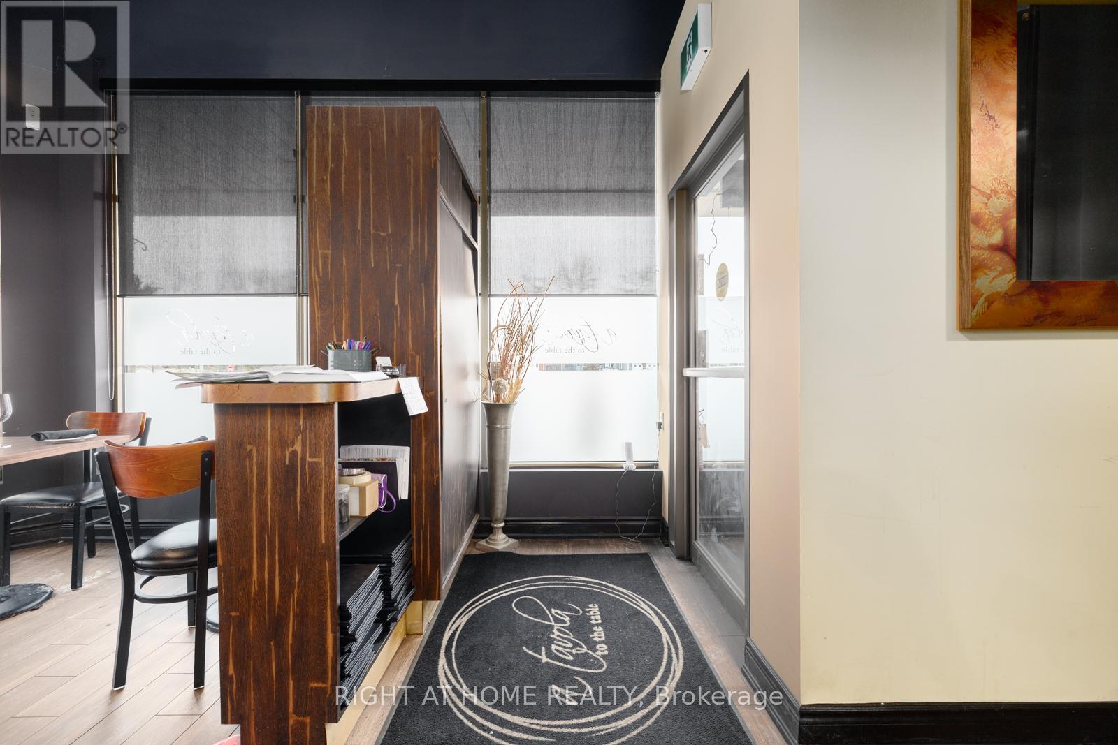 2 - 10 Meadowglen Drive, Whitby, Ontario  L1R 3P8 - Photo 3 - E12769926