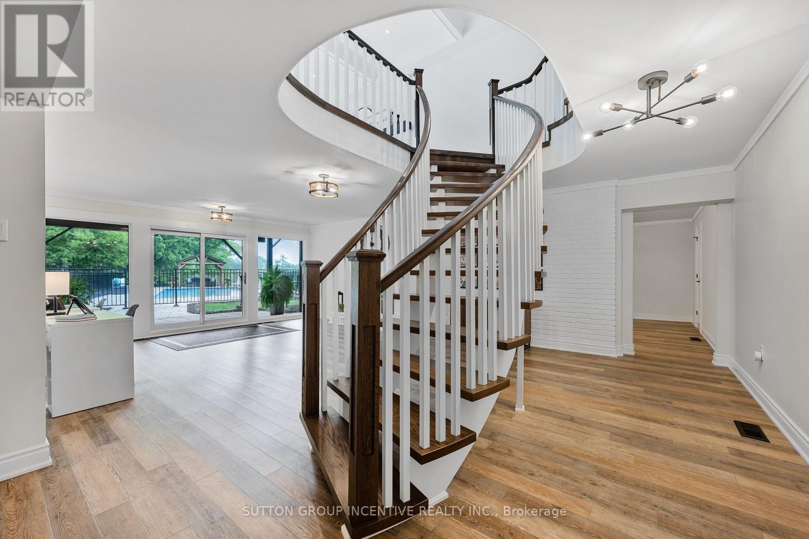 214 Hickory Lane, Barrie, Ontario  L4N 4J8 - Photo 34 - S12769920