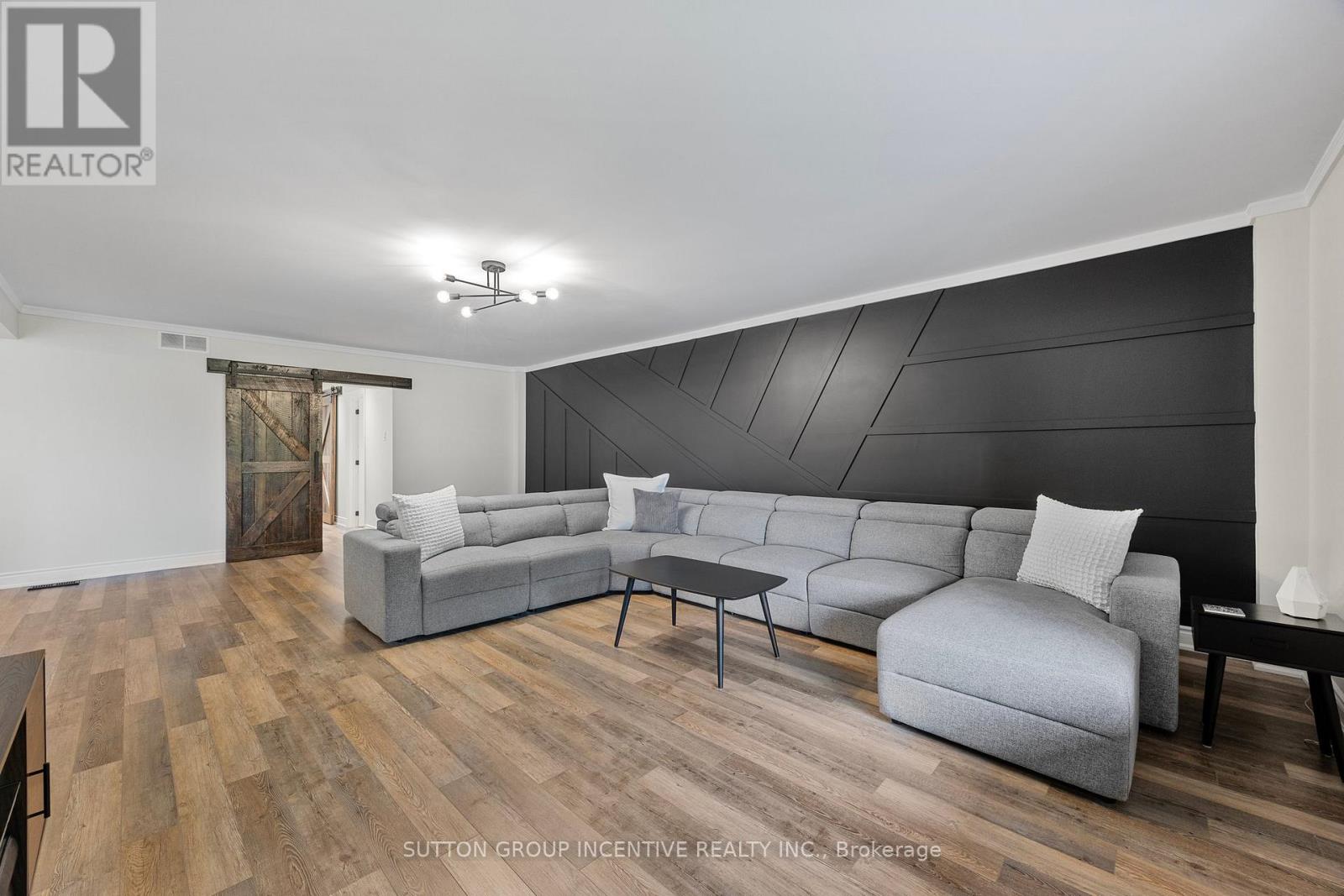 214 Hickory Lane, Barrie, Ontario  L4N 4J8 - Photo 38 - S12769920