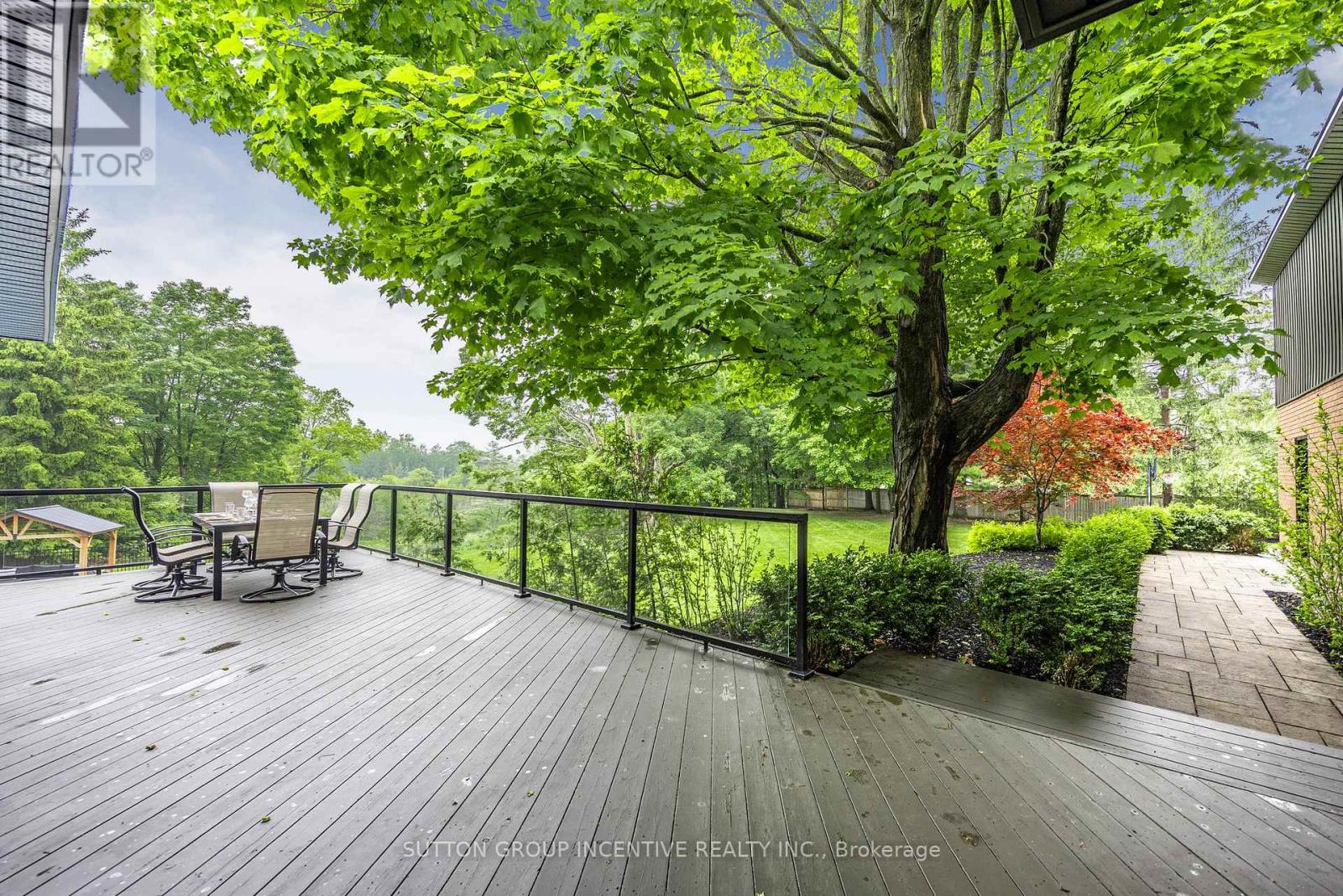 214 Hickory Lane, Barrie, Ontario  L4N 4J8 - Photo 6 - S12769920