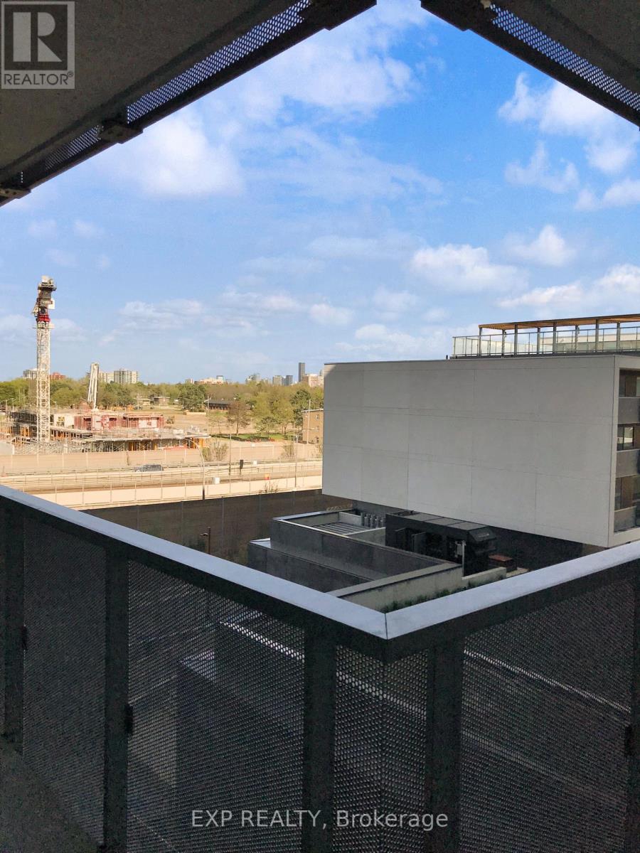 601 - 160 Flemington Road, Toronto, Ontario  M6A 1N6 - Photo 11 - W12769910