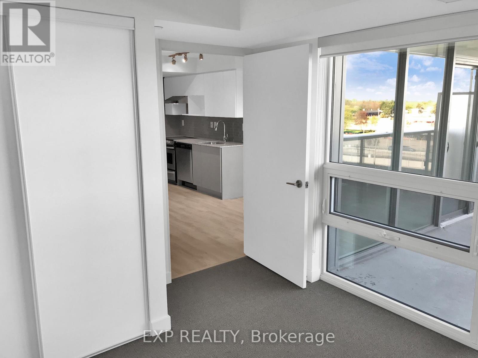 601 - 160 Flemington Road, Toronto, Ontario  M6A 1N6 - Photo 5 - W12769910