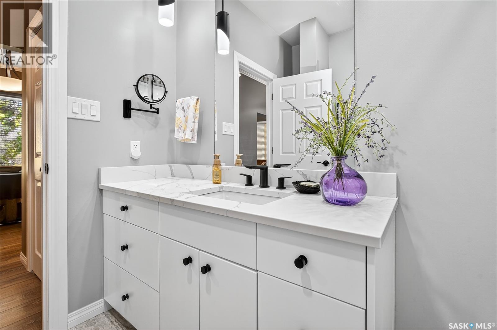 1151 1st Avenue Nw, Moose Jaw, Saskatchewan  S6H 3N4 - Photo 32 - SK028142