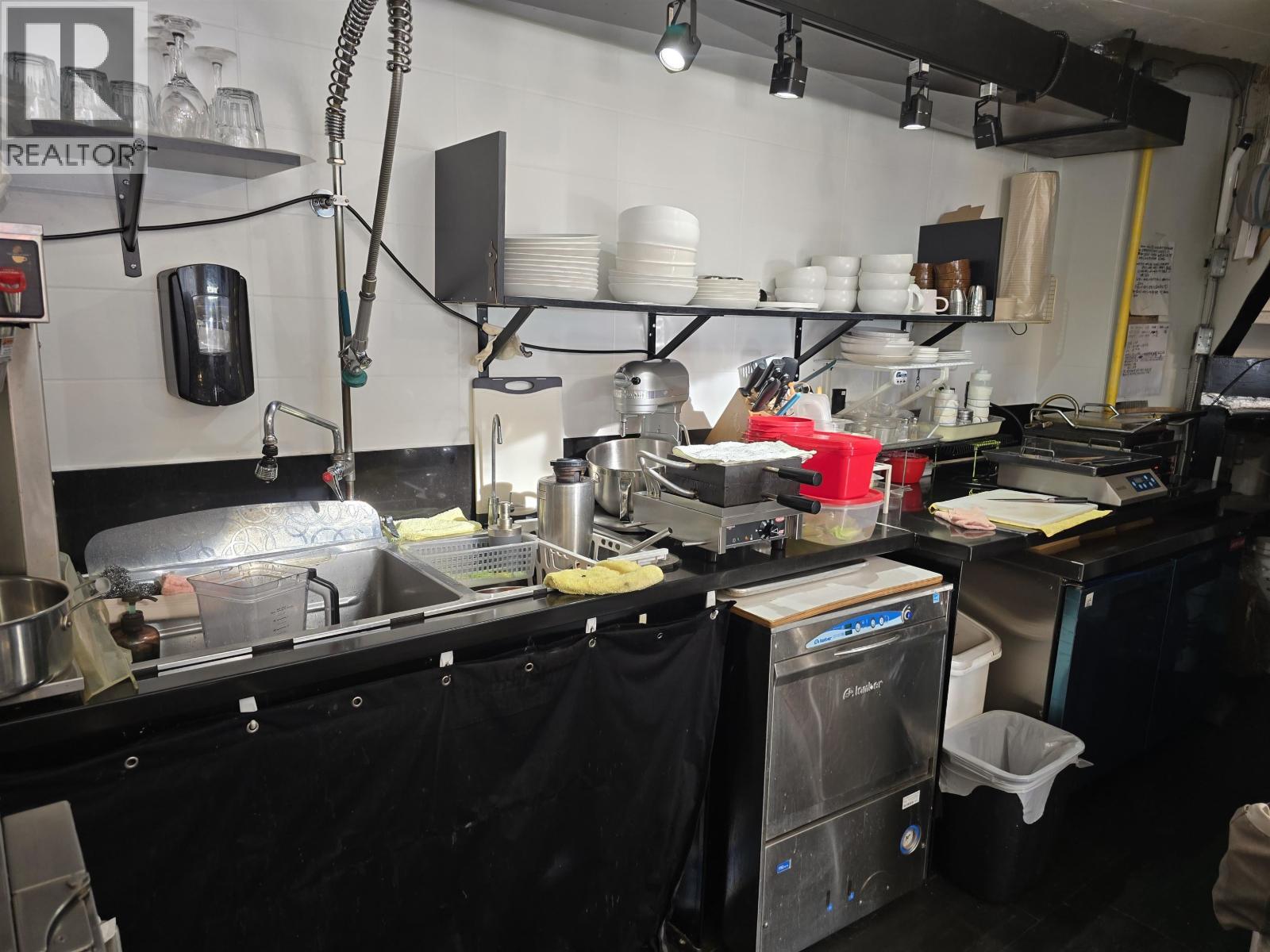 109 1701 Powell Street, Vancouver, British Columbia  V5L 0A2 - Photo 5 - C8075937