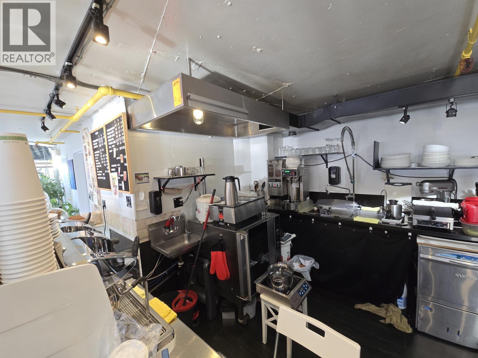 109 1701 Powell Street, Vancouver, British Columbia  V5L 0A2 - Photo 3 - C8075937