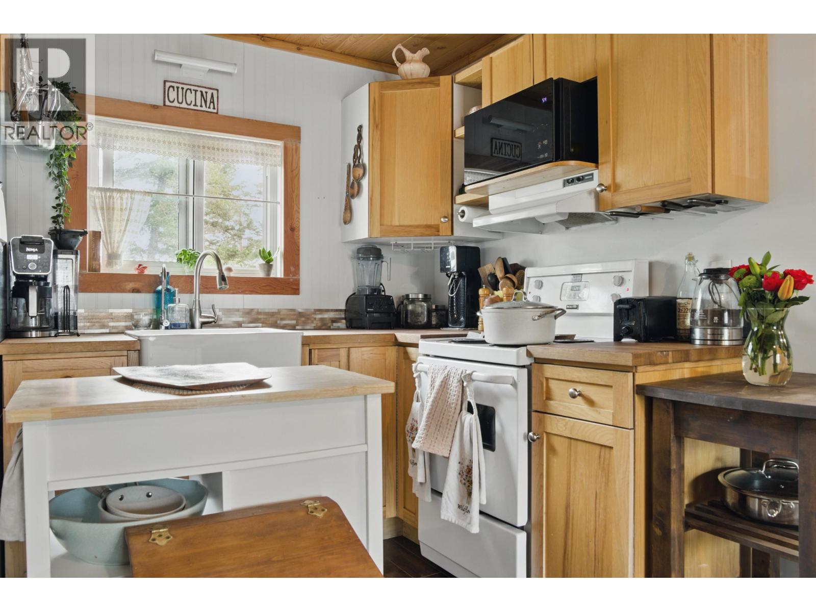 909 Proctor Street, Williams Lake, British Columbia  V2G 2Y5 - Photo 16 - R3087581