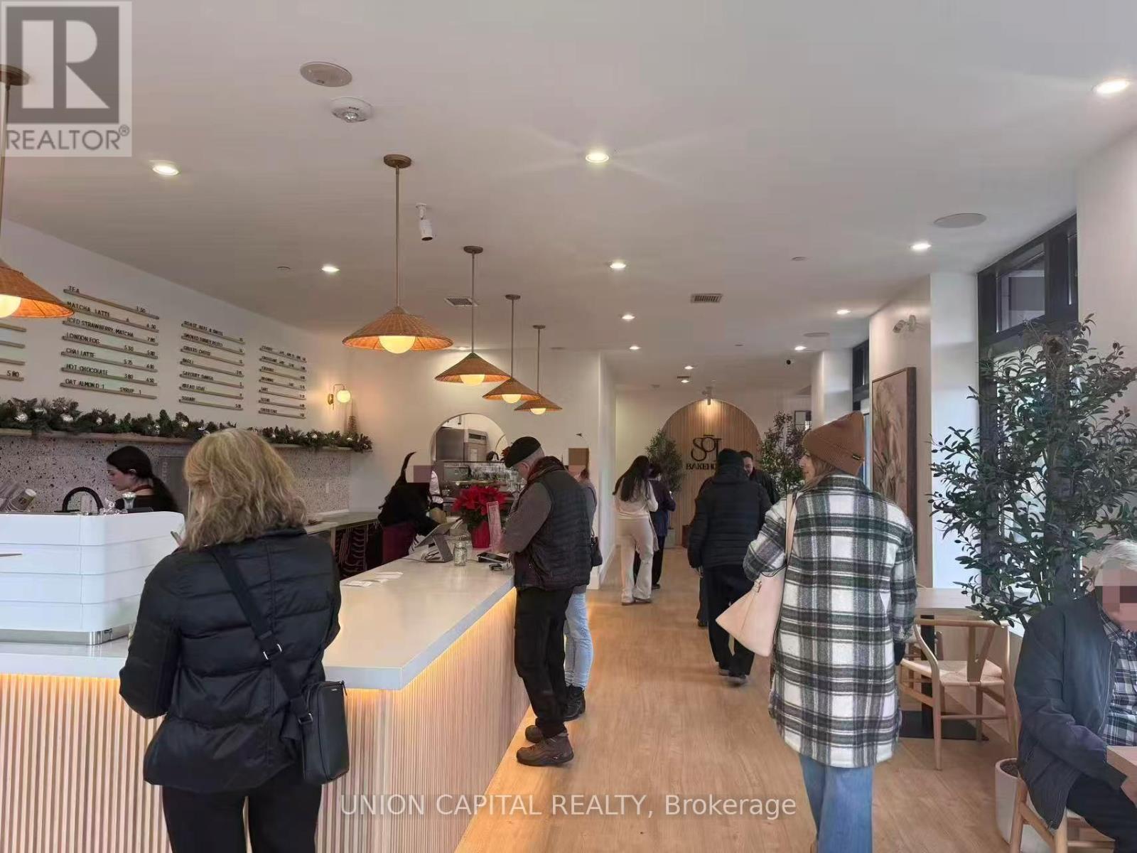 1 - 160 Macdonell Street, Guelph, Ontario  N1H 0A9 - Photo 4 - X12764188