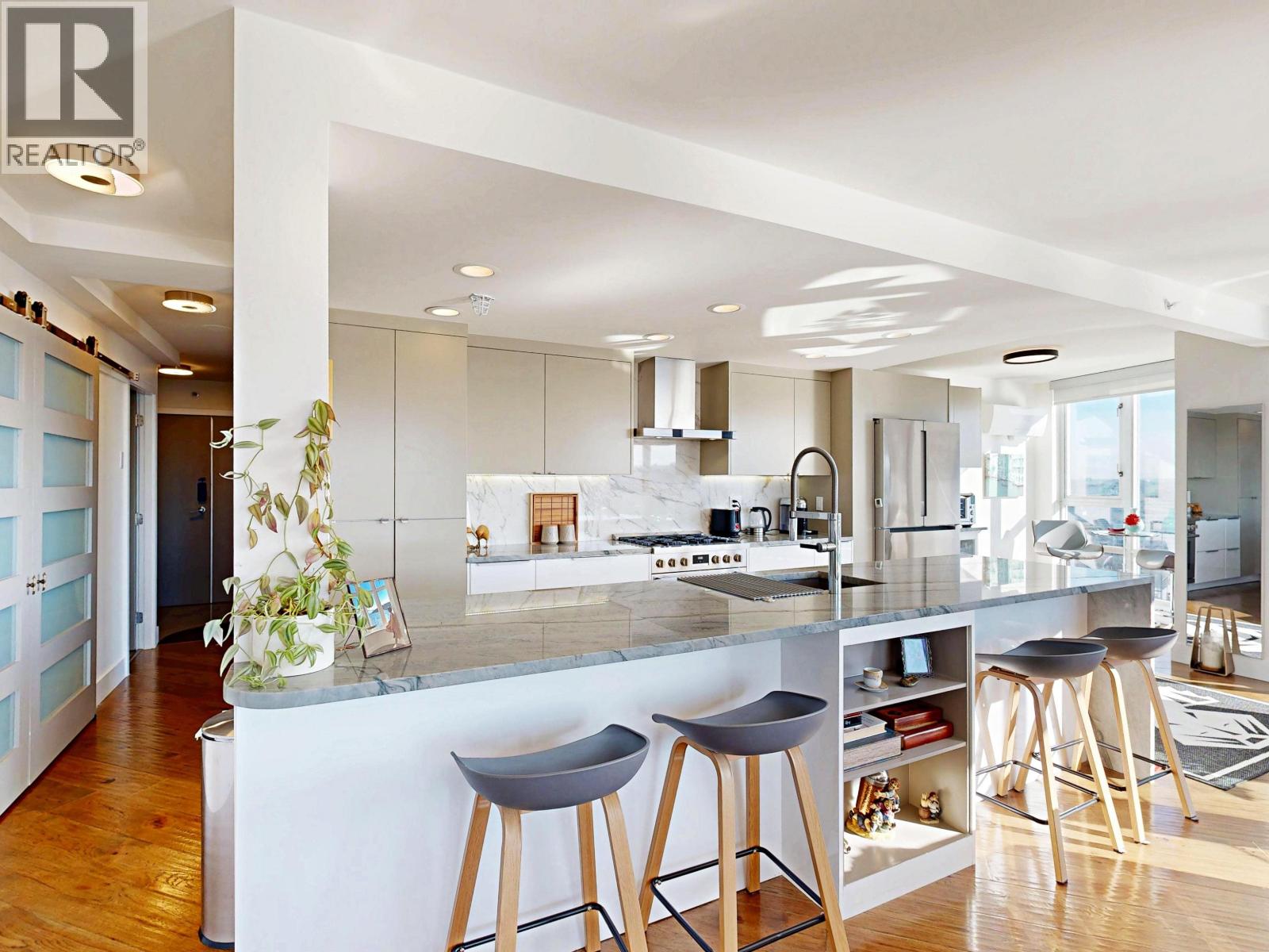 2706 1033 Marinaside Crescent, Vancouver, British Columbia  V6Z 3A3 - Photo 11 - R3086315