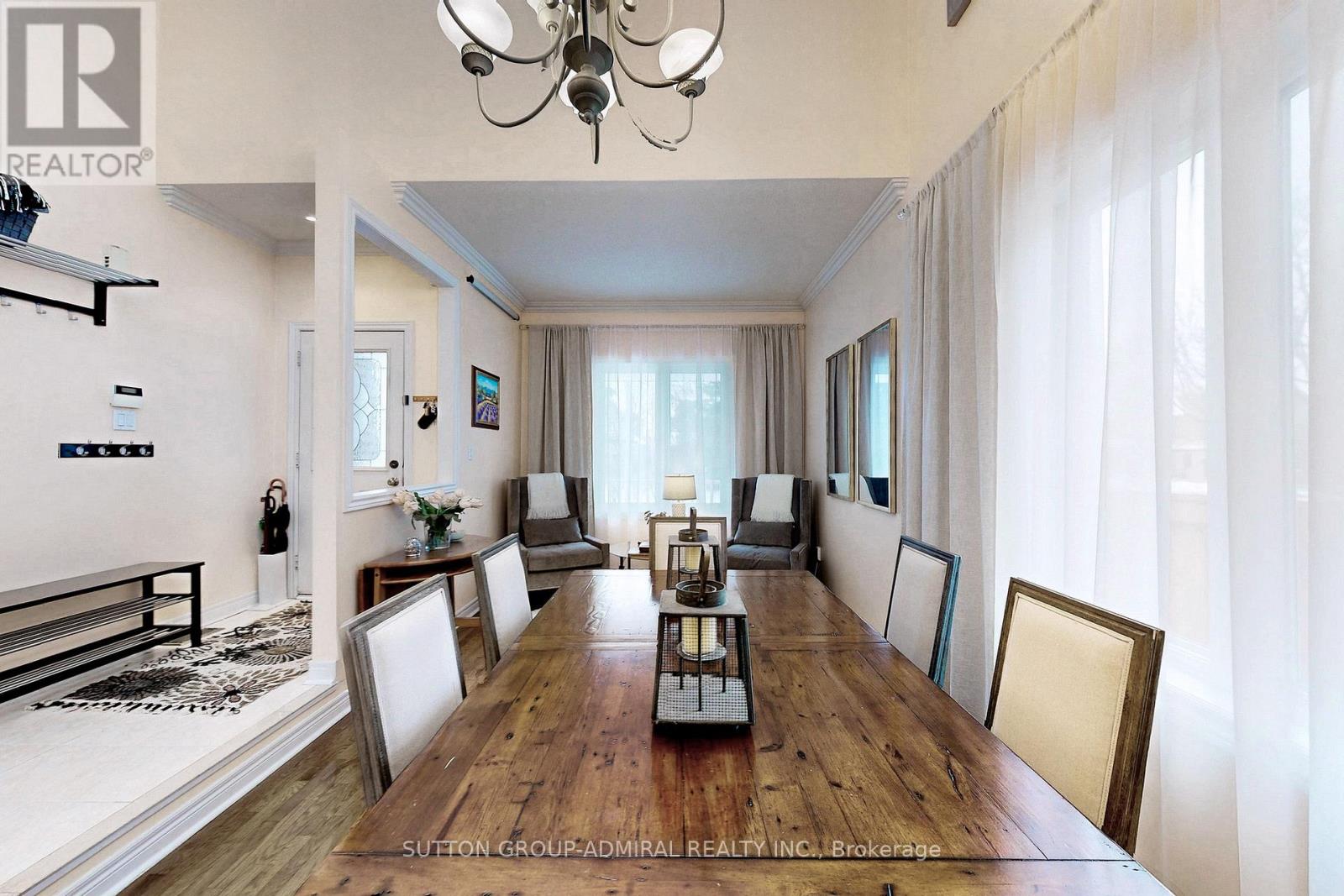 66 Tuscana Boulevard, Vaughan, Ontario  L4K 5J5 - Photo 4 - N12769940