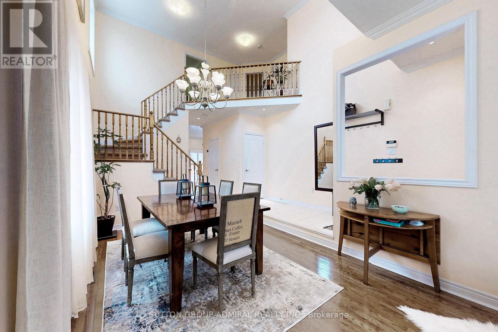 66 Tuscana Boulevard, Vaughan, Ontario  L4K 5J5 - Photo 6 - N12769940